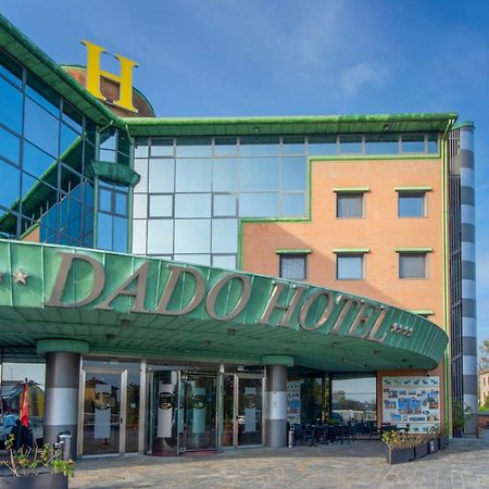 Dado Hotel International Parme Extérieur photo